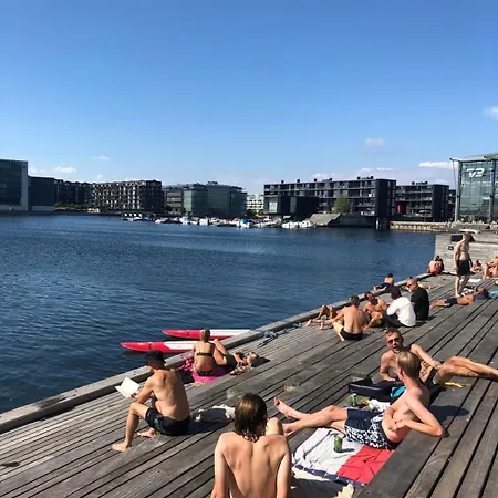 Apartment Canal View In Kopenhagen